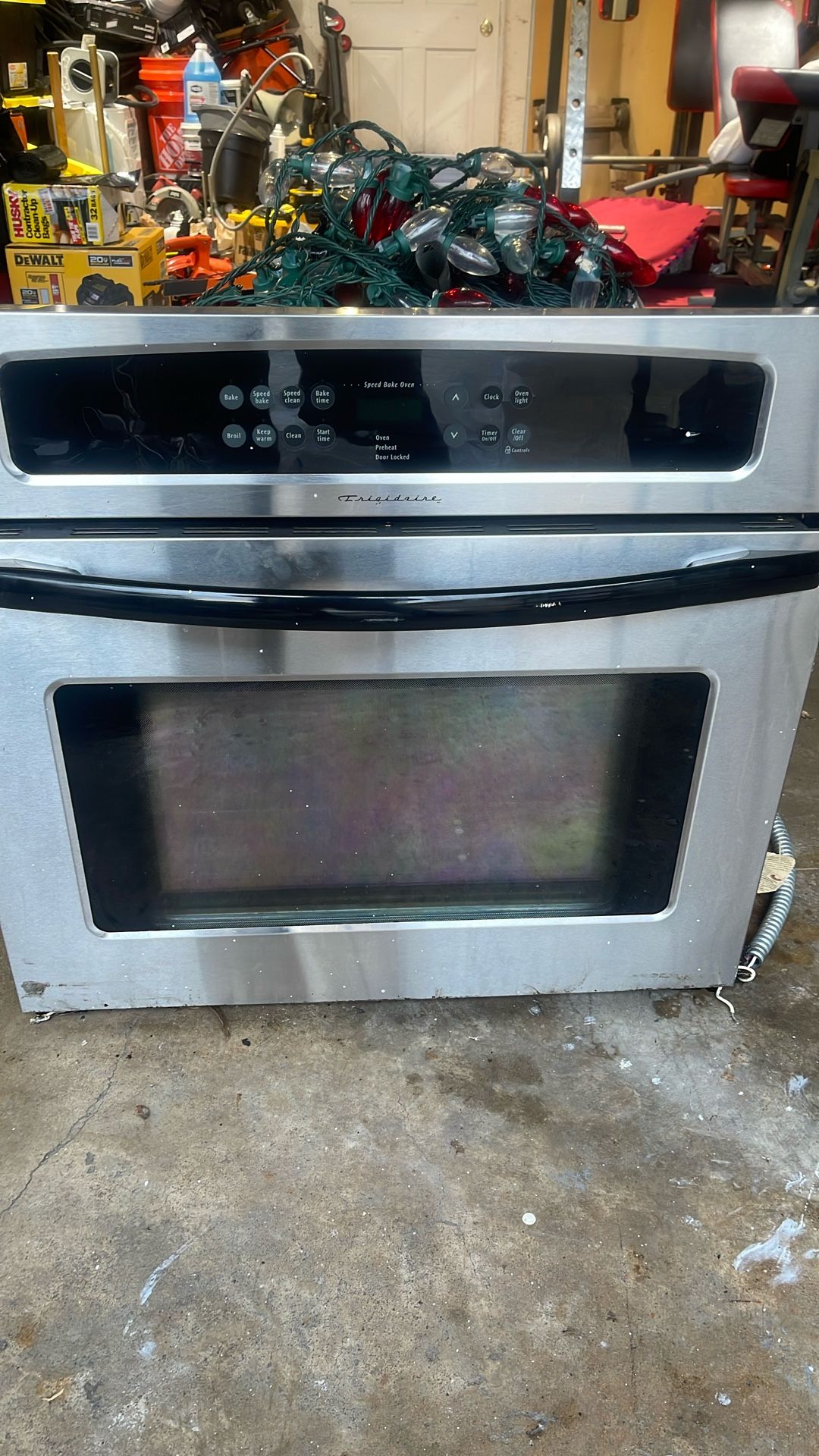 Frigidaire Wall Oven