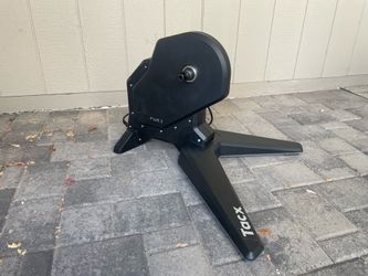 Garmin TacX Flux S Smart Trainer