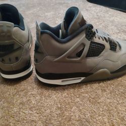 Air Jordan 4 Retro "Cave Stone and Black"