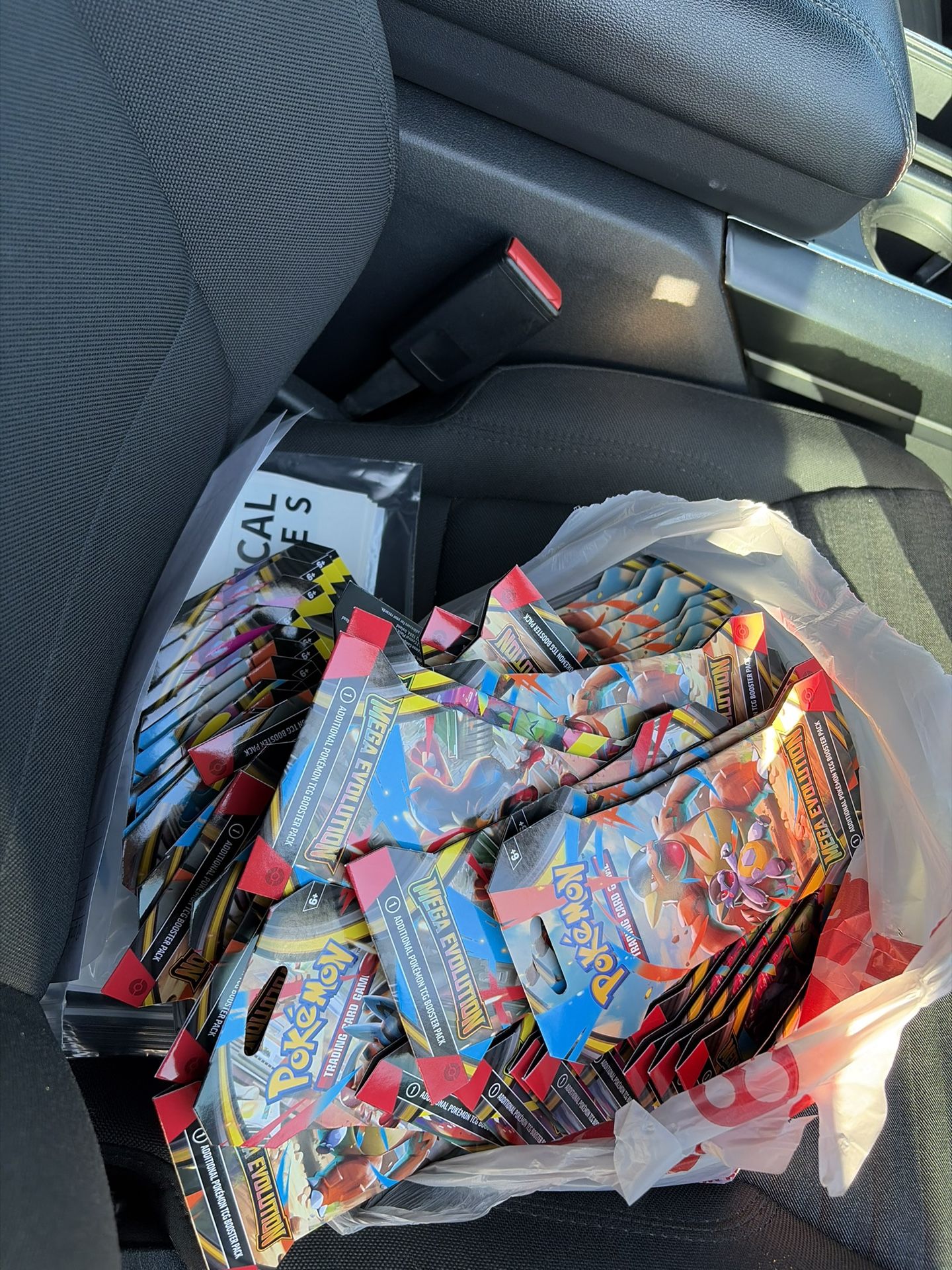 40 Sealed Mega booster packs