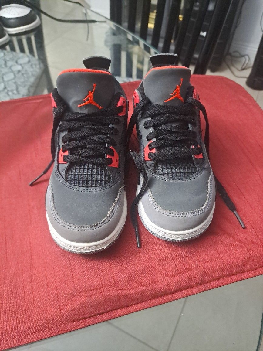 Jordan Boys Size 11 C