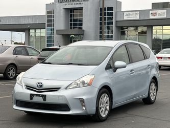 2012 Toyota Prius V