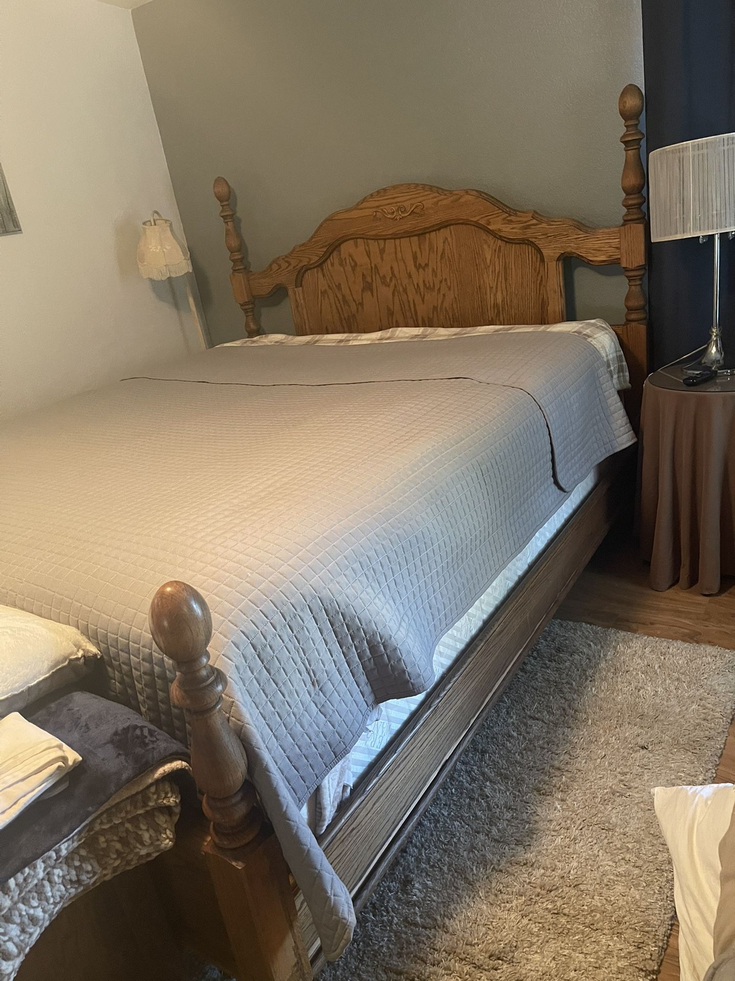King Frame, Headboard, Footboard and Box spring Only
