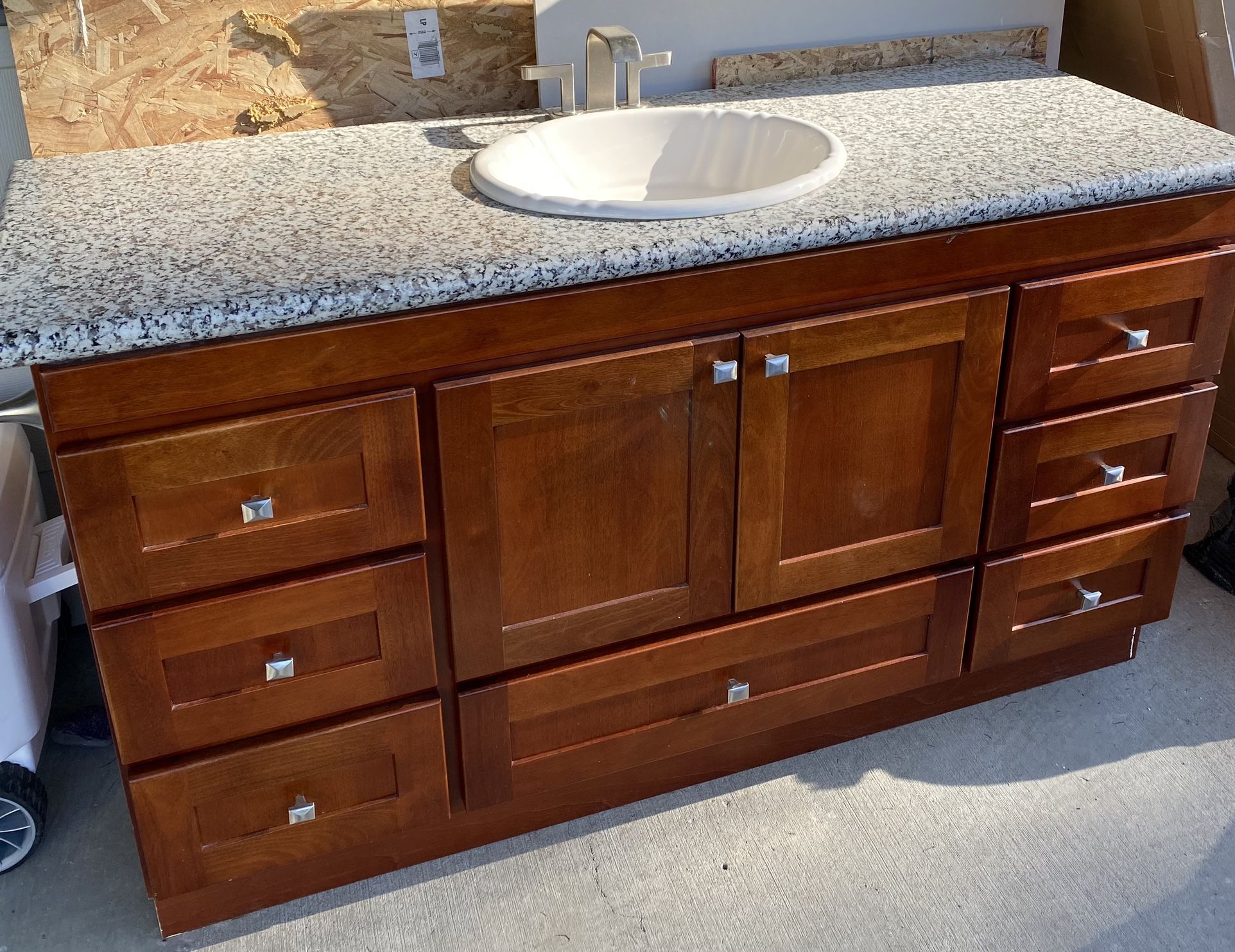Bathroom Vanity for Sale in WA OfferUp