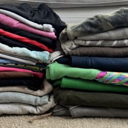 Lot of 30 Women’s Clothing Items, All Size Small