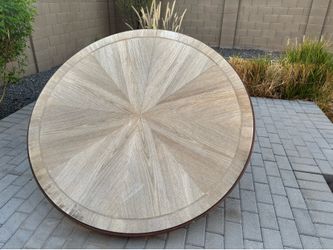 Round table