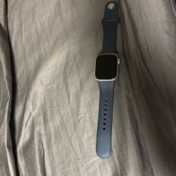 Apple Watch Series 9 41mm GPS And LTE Package 