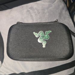 Xbox Razor Kishi Backbone w/ Case