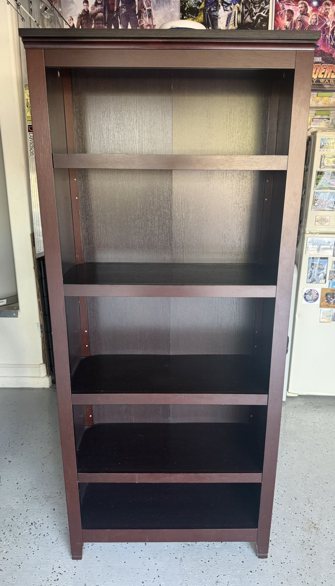 Bookshelf/bookcase
