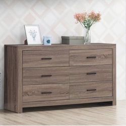Dresser with 6 drawers 