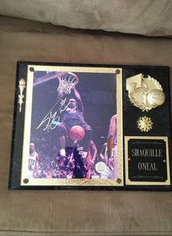 Shaquille O’Neal Signed Photo