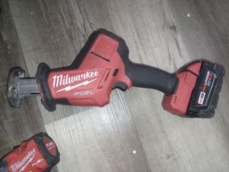Milwaukee Fuel Hacksaw reciprocating saw