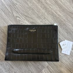 Coach Pouch New