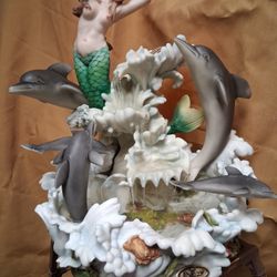 Vintage De Capoli Collection Mermaid And Dolphin  Fountain 
