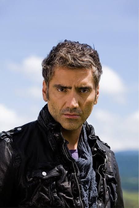 Alejandro Fernández Octubre 18