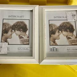 2 Picture Frames