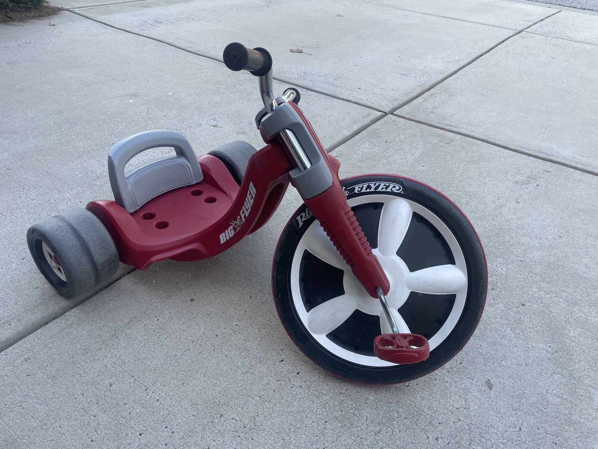 Radio Flyer Big Wheel 