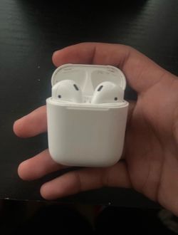 AirPods
