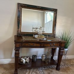 Brown vintage table and mirror 