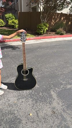 Applause Guitar