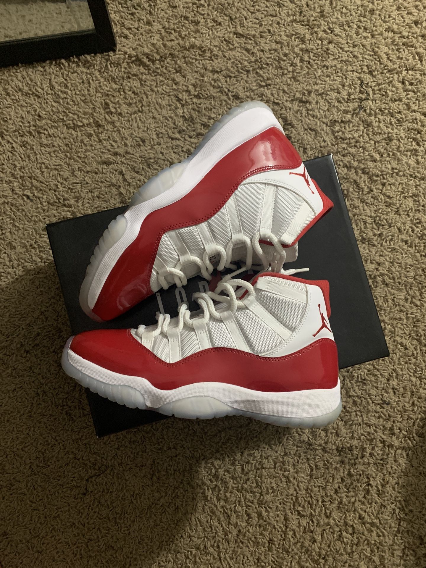 Jordan 11 Cherry High