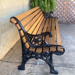 Outdoor Park Bench