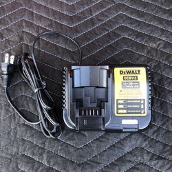 Dewalt 12v - 20v Max Charger