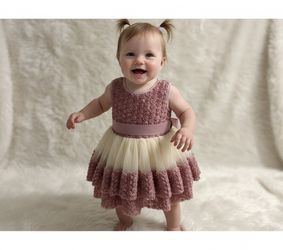 Baby girl dress size 18-24m New