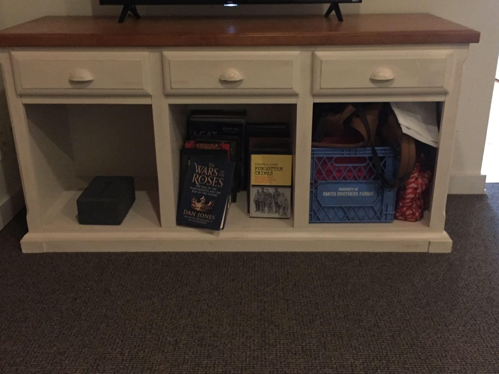 Tv stand / Shelf