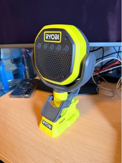 Ryobi ONE+ 18V Cordless Verse Clamp Bluetooth Speaker (Tool Only)