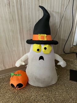 Halloween Inflatable Ghost with Pumpkin