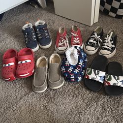 Boys shoes