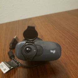 Logi Tech Webcam 