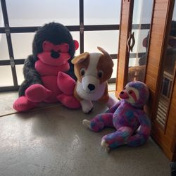 Giant Stuffed Animals 