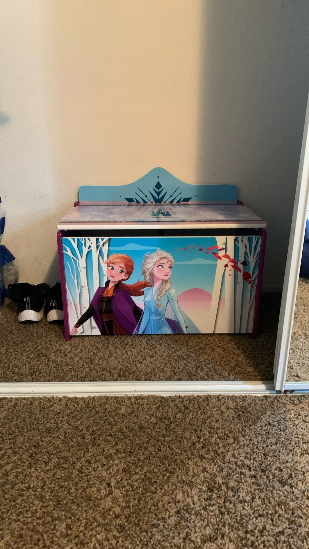 Frozen 2 Girls Toy Box For Sale