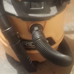 RIDGID SHOP VAC FOR WET AND  DRY  AND BLOWER