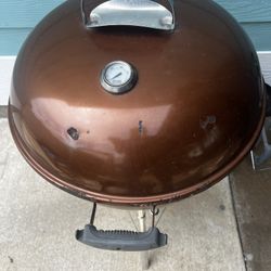 Weber  Charcoal Grill