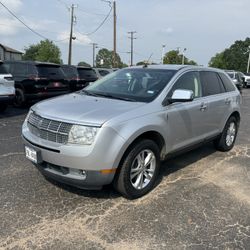 2010 Lincoln  MKS