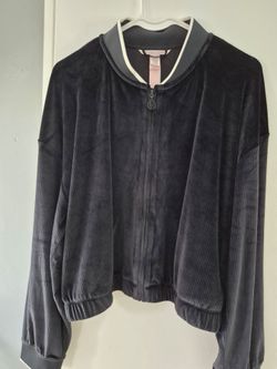 Victoria Secret   zip up hoodie