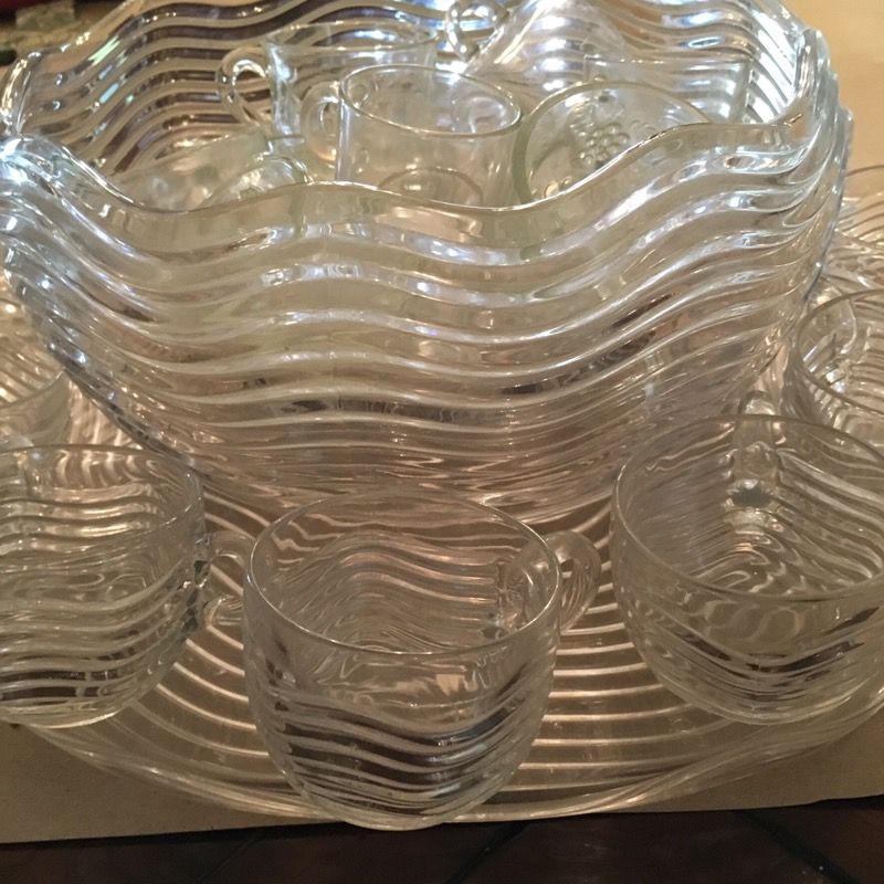 HUGE CRYSTAL PUNCH BOWL W CUPS