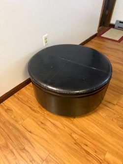 Duanys Faux Leather Upholstered Round Storage Ottoman