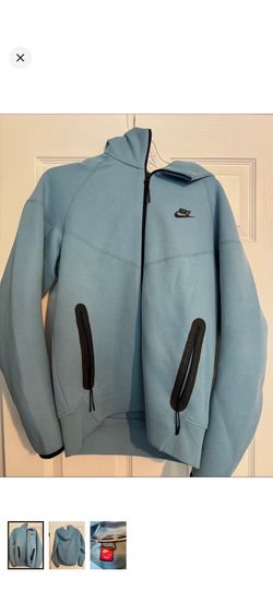 Men’s Small Nike Tech