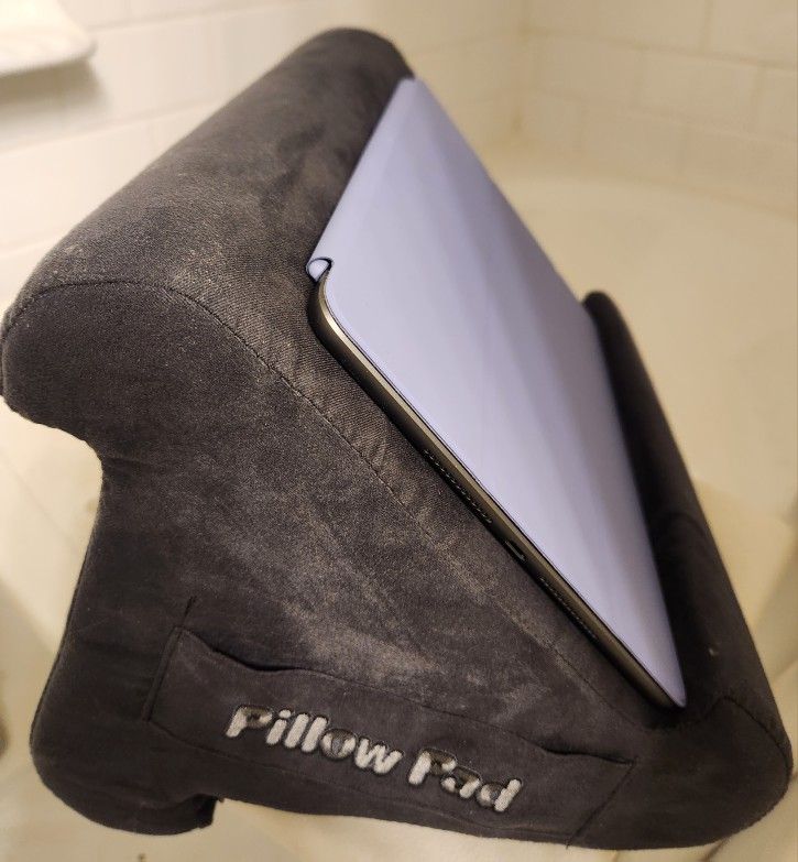 Ortel Pillow Pad Multi-Angle Soft Tablet Stand/Unused