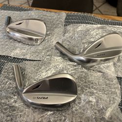 $90each Wedge Heads Fourteen Avoda