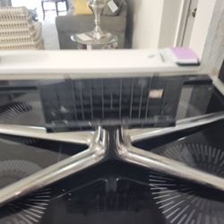 Swivel TV Stand. $10.00