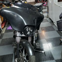 2009 Harley Street glide