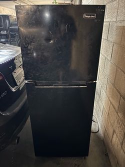 Magic Chef Refrigerator