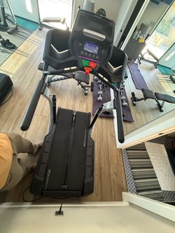 Bowflex TreadClimber TC200 – Excellent Condition – Premium 3-in-1 Cardio Machine