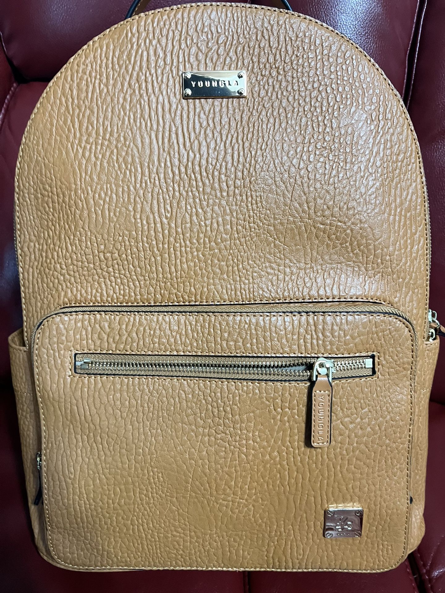  735 El magnifico, leather backpack brown Youngla 735 El Magnifico Luxury Backpack for Sale in  main image 2