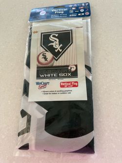 New Sealed Chicago White Sox WinCraft Vertical Flag 27” x 37” MLB